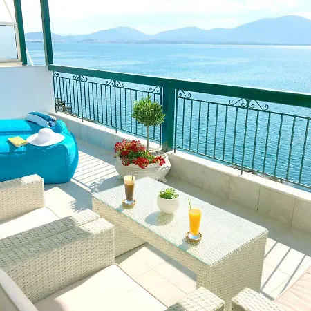 Colours Seaview Apartment Nea Artaki Exterior photo